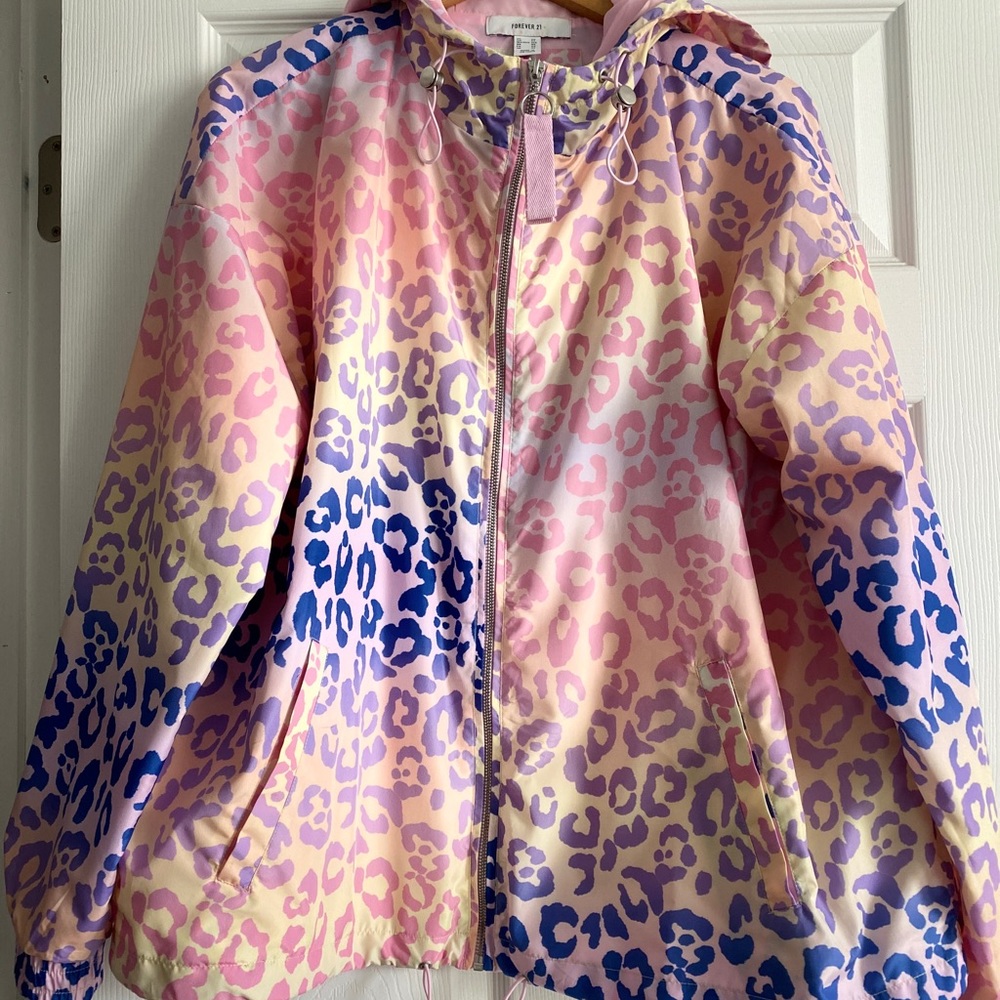 Plus Size Wind Breaker/Rain Jacket!